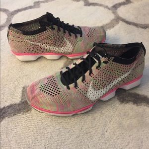 Nike Flyknit Zoom Agility Fitness Women's sz 9